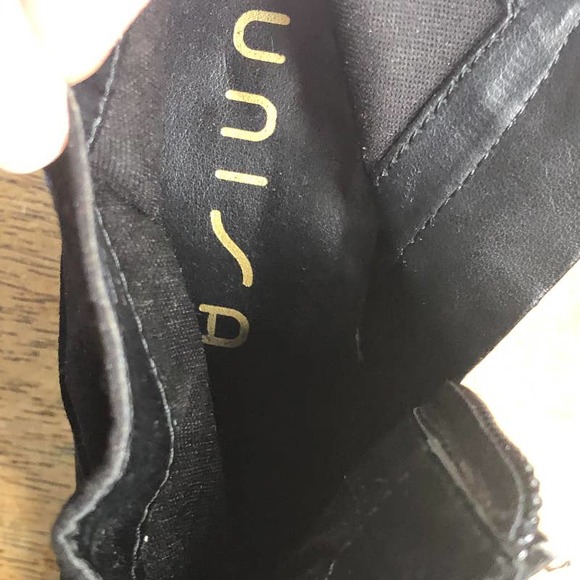 UNISA Womens Black Suede Embroidered Sz 8.5 BOOTIES Ankle Boots - Picture 6 of 11